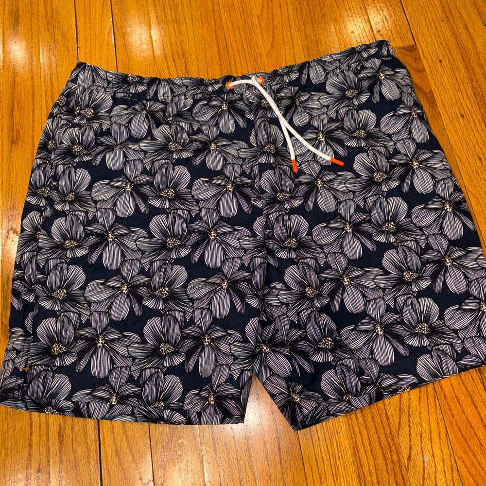 Swims Black and Gray Floral Men's Swim Shorts